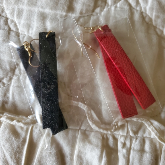 4 sets vegan leather earings - Picture 6 of 6